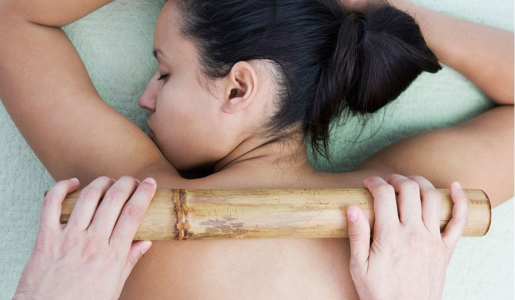 Креольский массаж бамбуковой палочкой